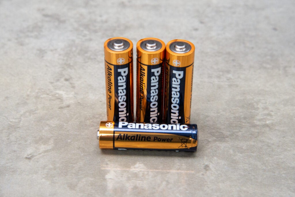 Panasonic Alkaline Power AA une pile allongée