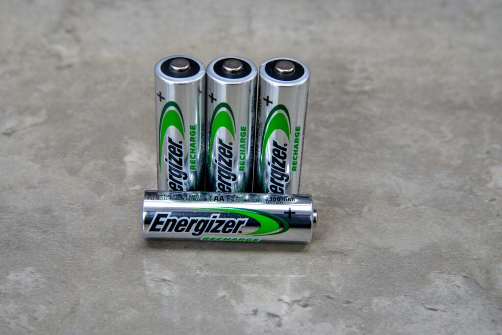 Energizer Recharge Extreme AA 2300mAh une pile allongée