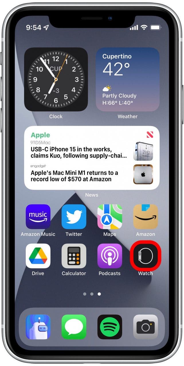 Sur votre iPhone, ouvrez l'application Watch.