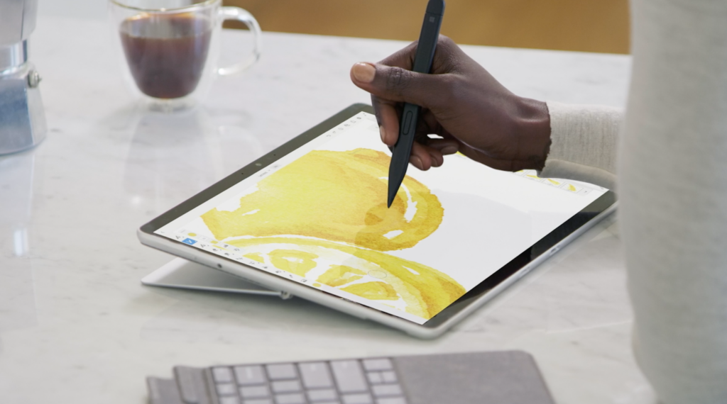 La Surface Pro 8 utilisée avec le Slim Pen 2