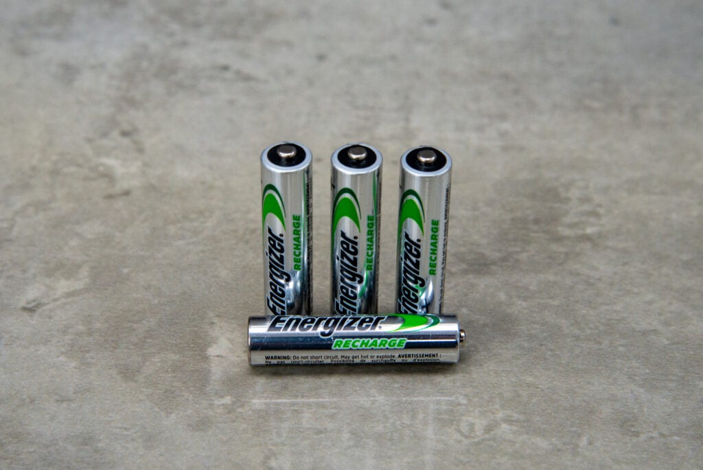 Energizer Recharge Power Plus AAA 700mAh une batterie allongée