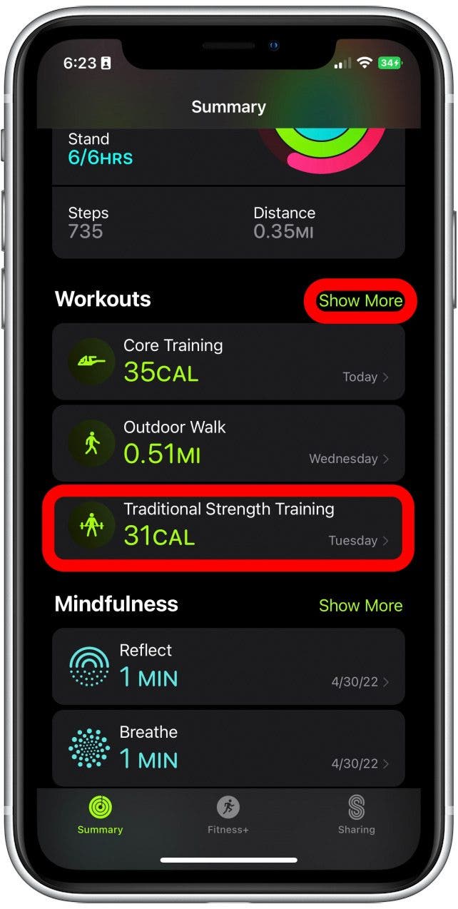 Choisissez un entraînement dans lequel vous souhaitez afficher vos données de fréquence cardiaque ou appuyez sur Afficher plus pour afficher plus d'entraînements. 