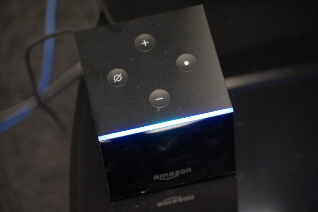 Ruban Amazon Fire TV Cube Alexa
