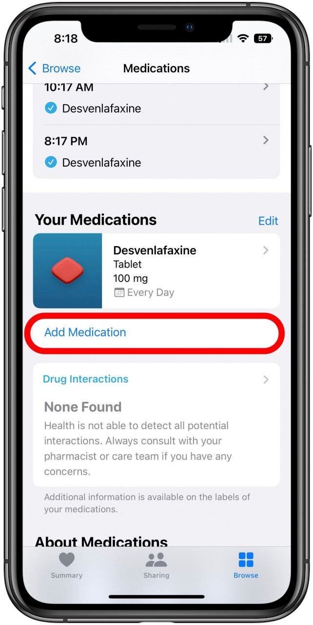 Application Santé sur l'écran Médicaments avec l'option Ajouter un médicament cochée.