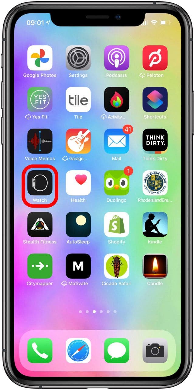 Après le redémarrage, ouvrez l'application Watch sur votre iPhone.
