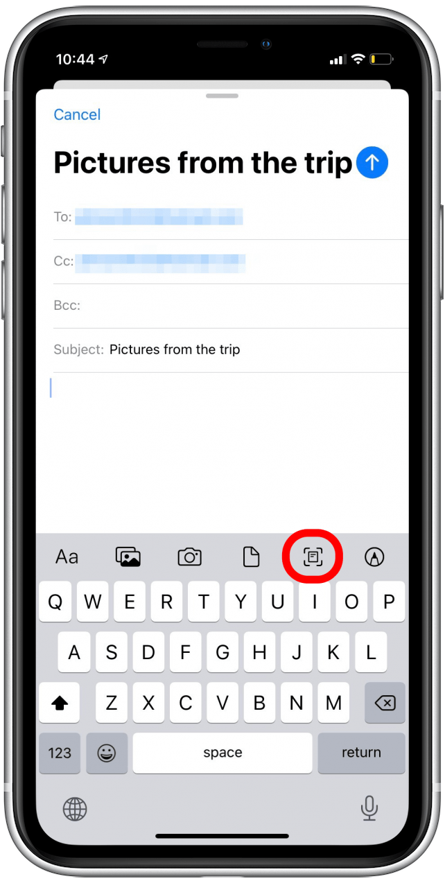 Appuyez sur l'icône de numérisation pour joindre une numérisation à un e-mail