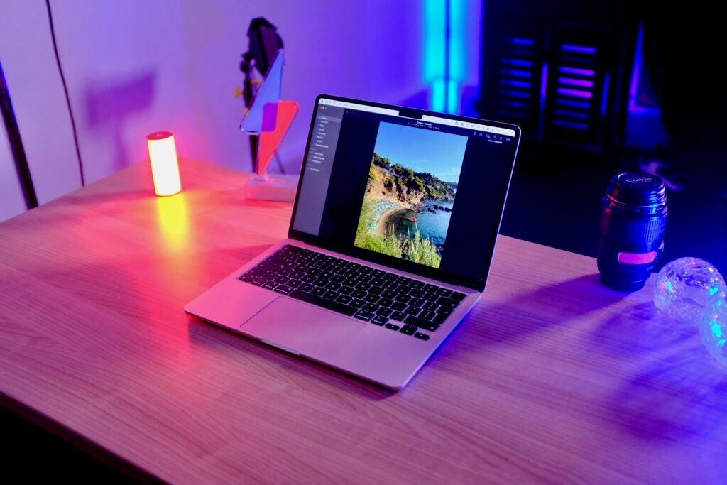L'ordinateur portable Apple MacBook Air M2 2022