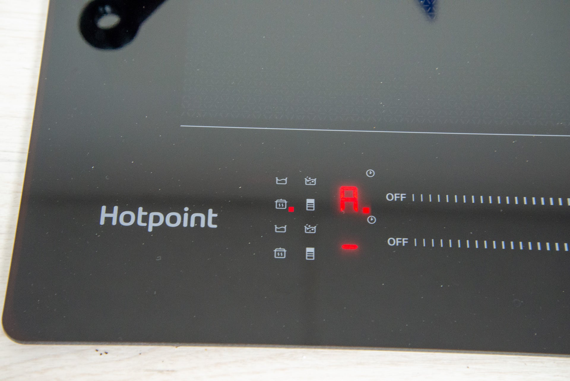 Hotpoint TS 5760F NE Flexi Zone Plaque de cuisson électrique à induction Programmes automatiques