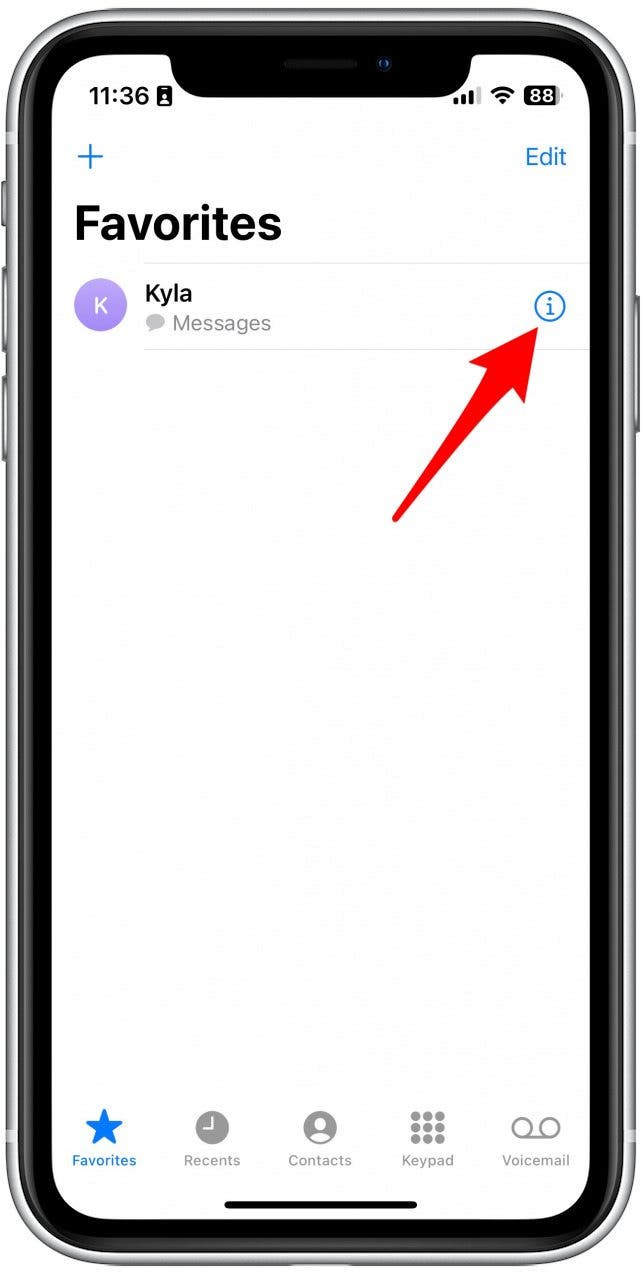 Vous pouvez appuyer sur l'icône d'informations pour ouvrir la fiche de contact de votre contact favori.