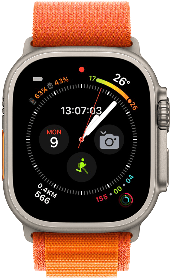 Pour activer le mode Apple Watch Ultra Night, appuyez longuement sur le visage de votre Apple Watch.