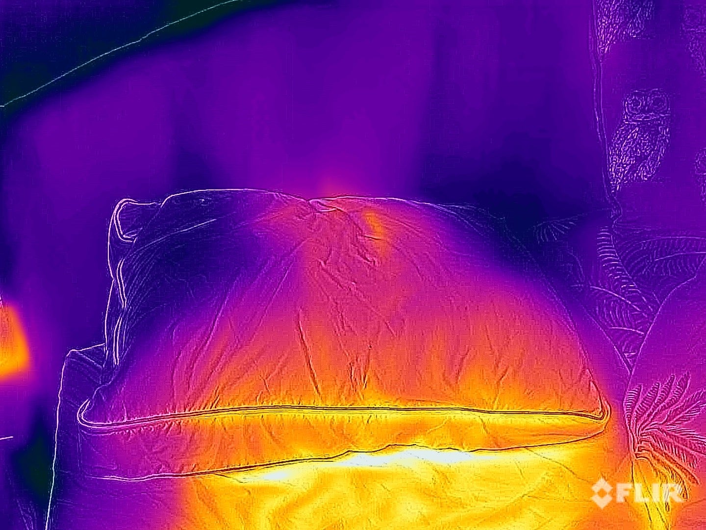 L'oreiller en microfibre Emma Premium chauffe après deux minutes