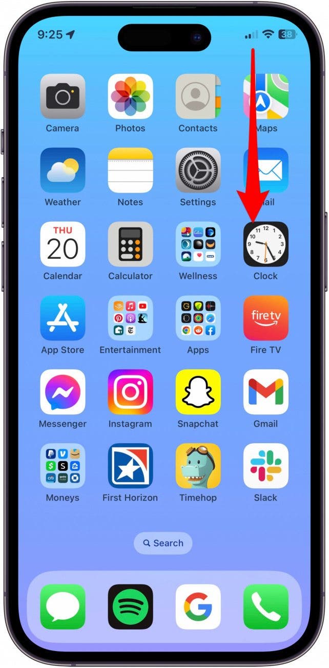 Depuis l'écran d'accueil de votre iPhone, balayez vers le bas en haut à droite.