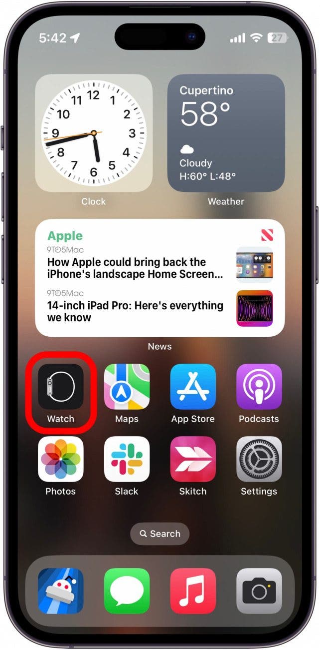 Tout d'abord, vous devez vous assurer qu'Apple Pay est activé sur votre Apple Watch.  Sur votre iPhone, ouvrez l'application Watch.