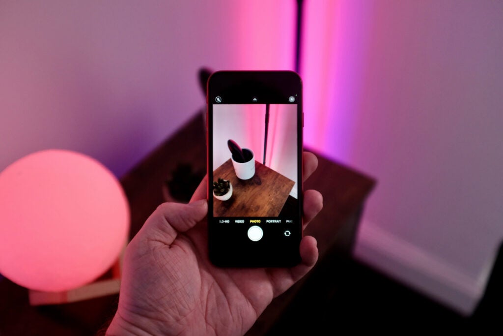 Prendre une photo en basse lumière avec l'iPhone SE