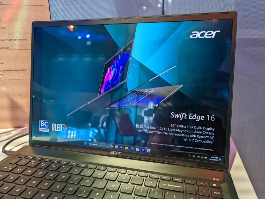 Écran du Acer Swift Edge 16