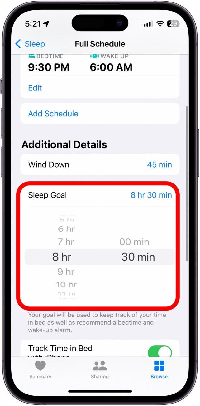 capture d'écran du menu de sommeil de l'application iphone santé avec l'objectif de sommeil entouré en rouge