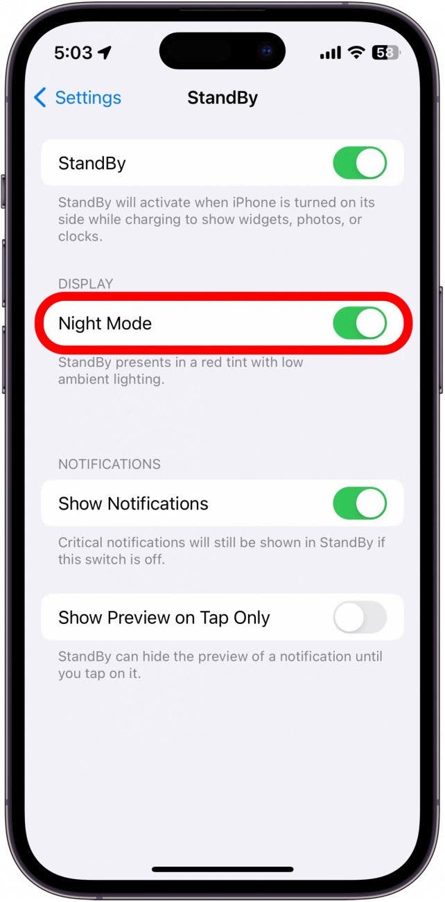 paramètres de veille de l'iphone avec basculement du mode nuit encerclé en rouge
