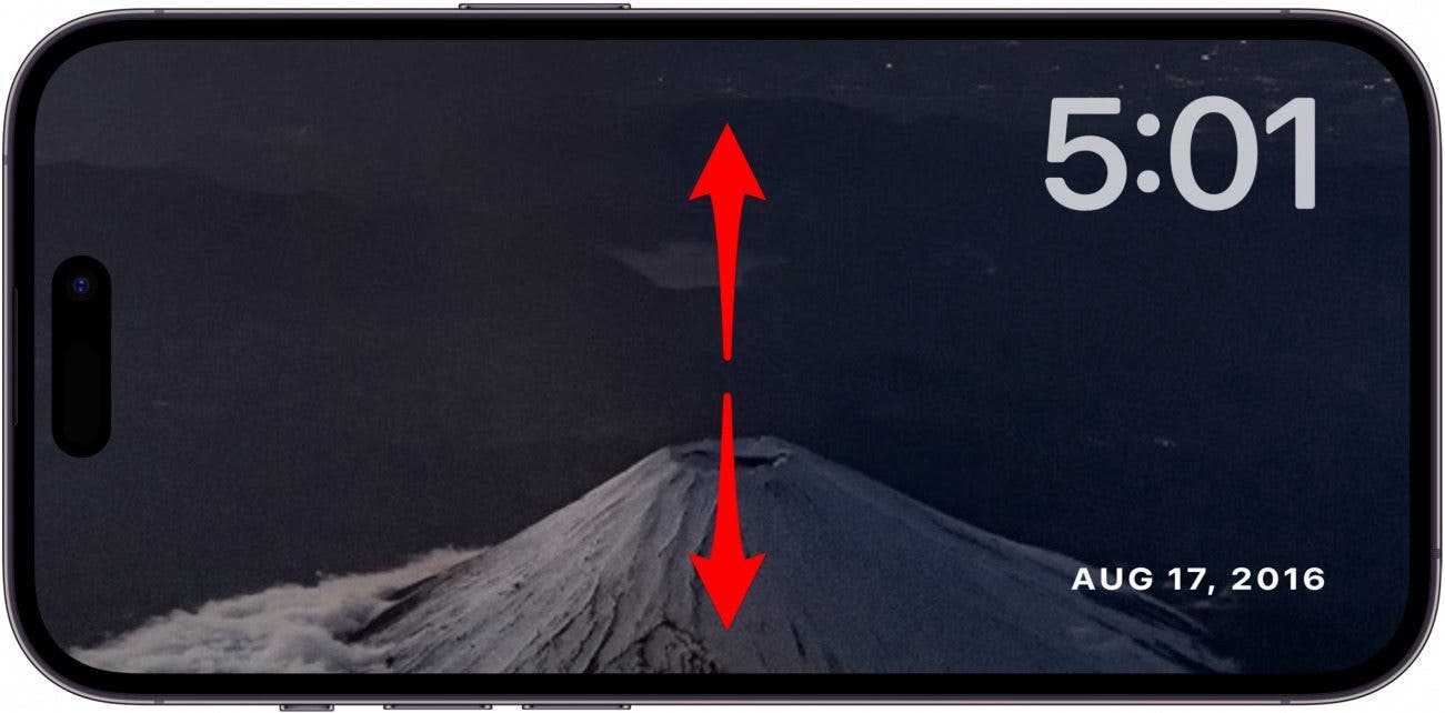 écran de photos de veille de l'iphone avec des flèches rouges pointant vers le haut et vers le bas, indiquant de balayer vers le haut ou vers le bas sur l'écran