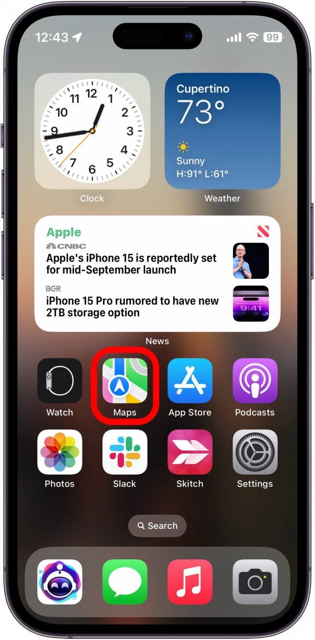 écran d'accueil de l'iphone avec l'application de cartes entourée en rouge