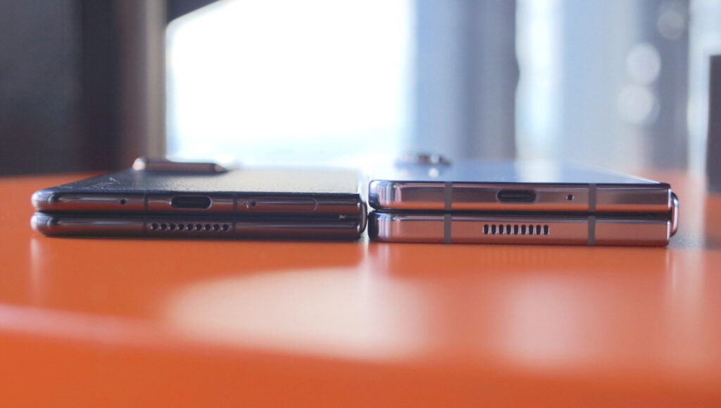 Honor Magic V2 et Samsung Galaxy Z Fold 5 côte à côte