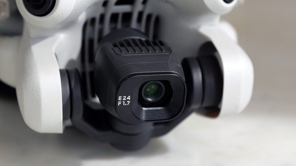 Caméra frontale sur le DJI Mini 4 Pro