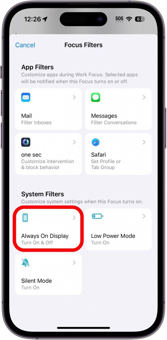Paramètres du filtre de mise au point de l'iPhone avec filtre d'affichage permanent entouré en rouge