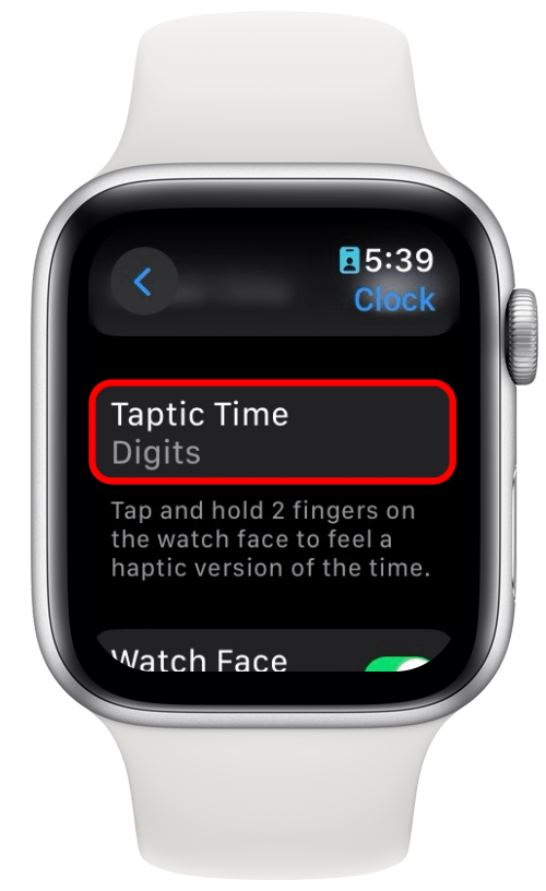 réglages de l'horloge de l'Apple Watch avec l'heure taptic entourée en rouge