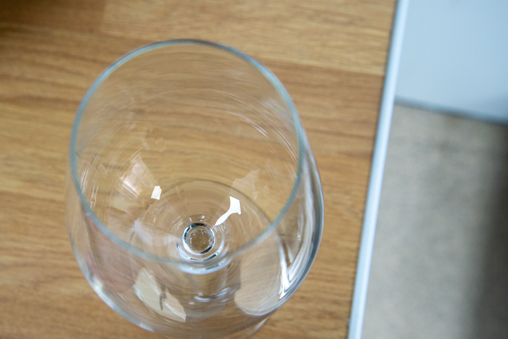 Nettoyer le verre à vin Hydroforce H8I HP42 L UK Hotpoint