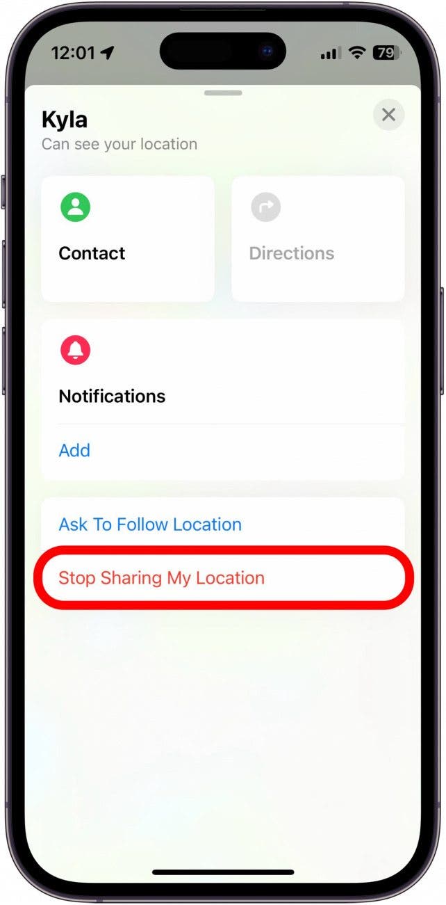 iPhone trouver l'écran de mes contacts avec le bouton Arrêter de partager ma position entouré en rouge 