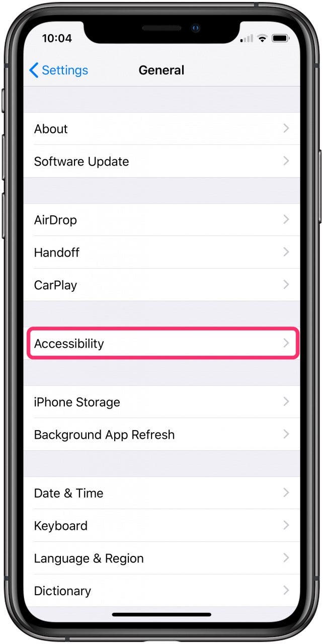 Une image de l’écran Paramètres généraux de l’iPhone avec la catégorie Accessibilité encerclée.
