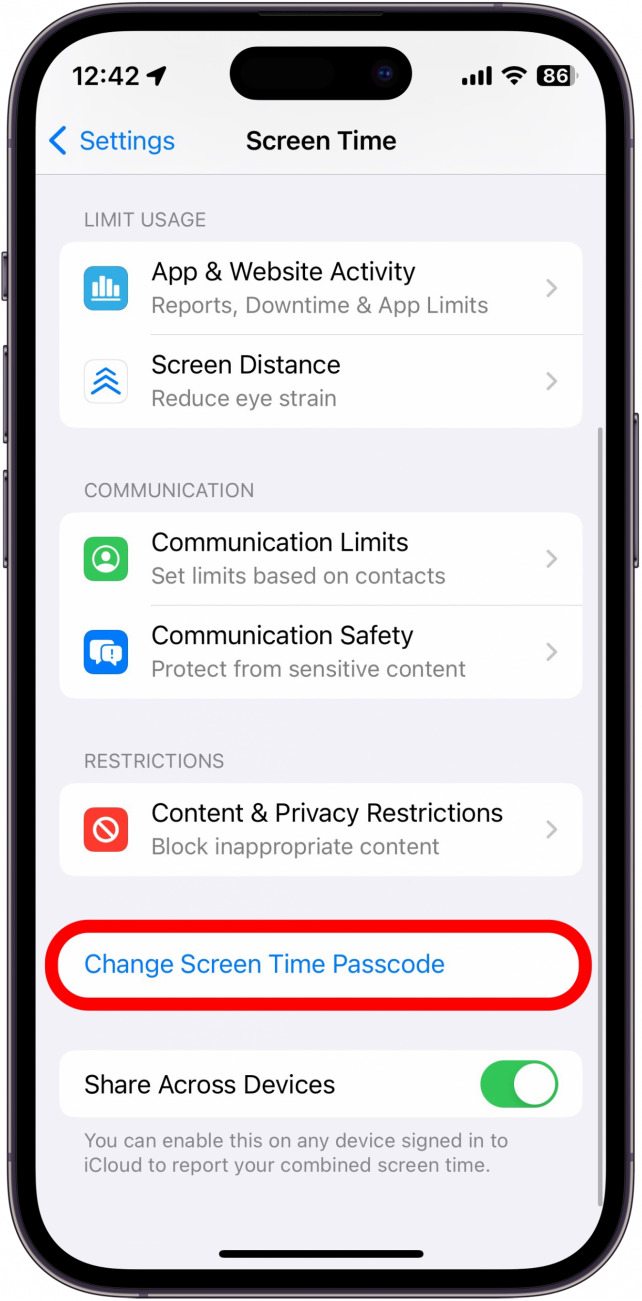 paramètres de temps d'écran de l'iphone avec changement de code d'accès à l'heure d'écran entouré en rouge