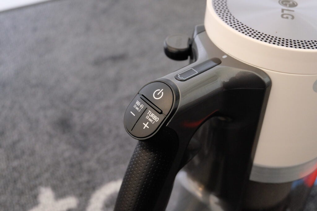 Boutons de l'aspirateur-balai sans fil tout-en-un LG CordZero à vide automatique