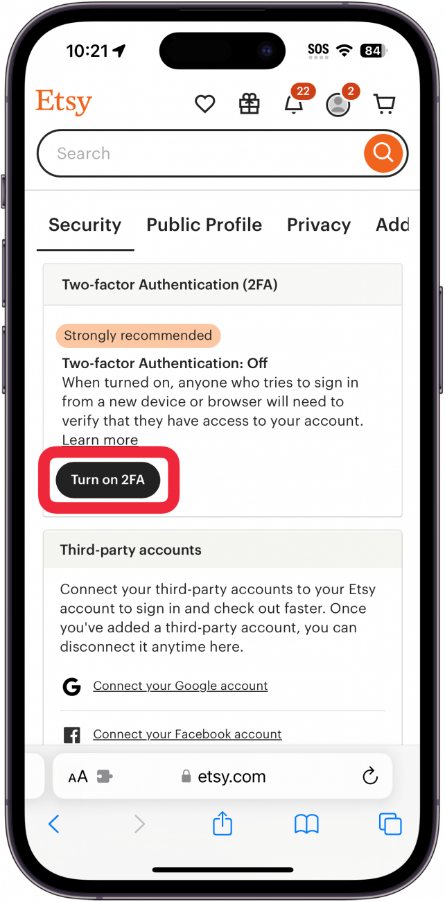 Safari sur iPhone affichant les paramètres de sécurité du compte Etsy avec un cadre rouge autour du bouton 2FA