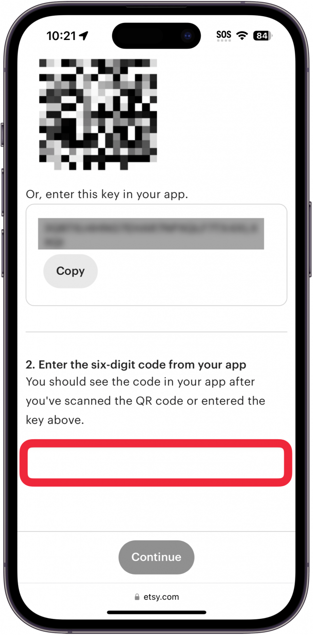 Safari sur iPhone affichant la configuration d'authentification multifacteur Etsy avec un cadre rouge autour du champ de saisie du code 2fa