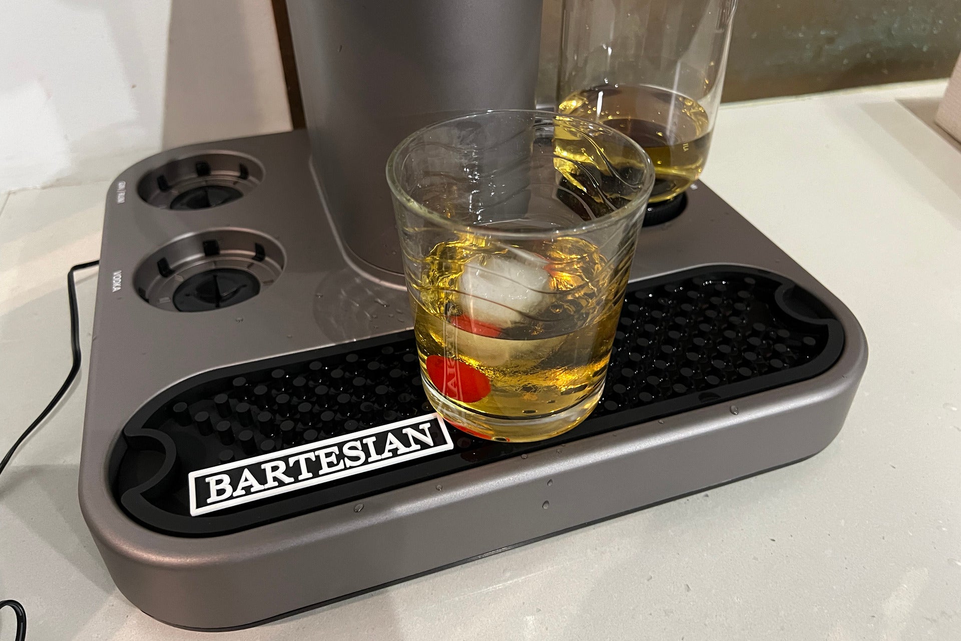 Bartesian Cocktail Maker à l'ancienne