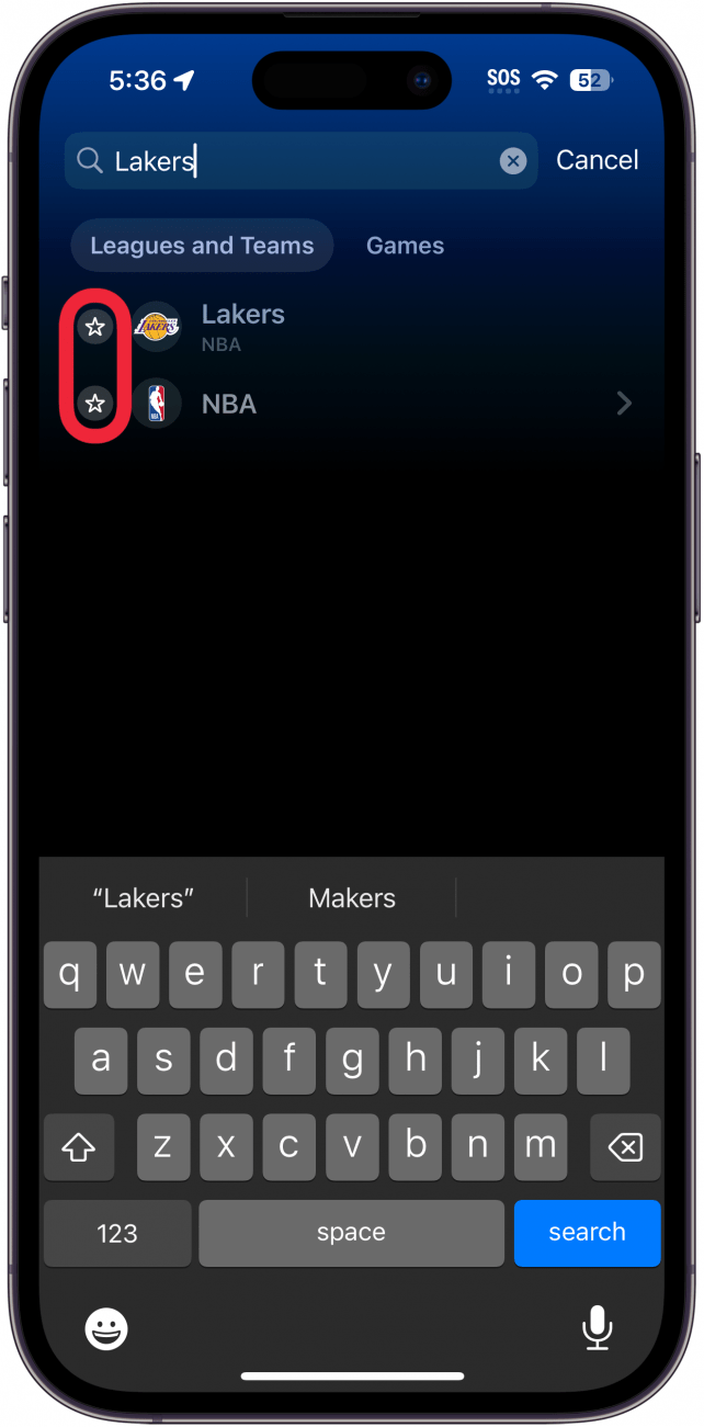 application de sport pour iPhone affichant les résultats de la recherche avec un cadre rouge autour des icônes étoiles