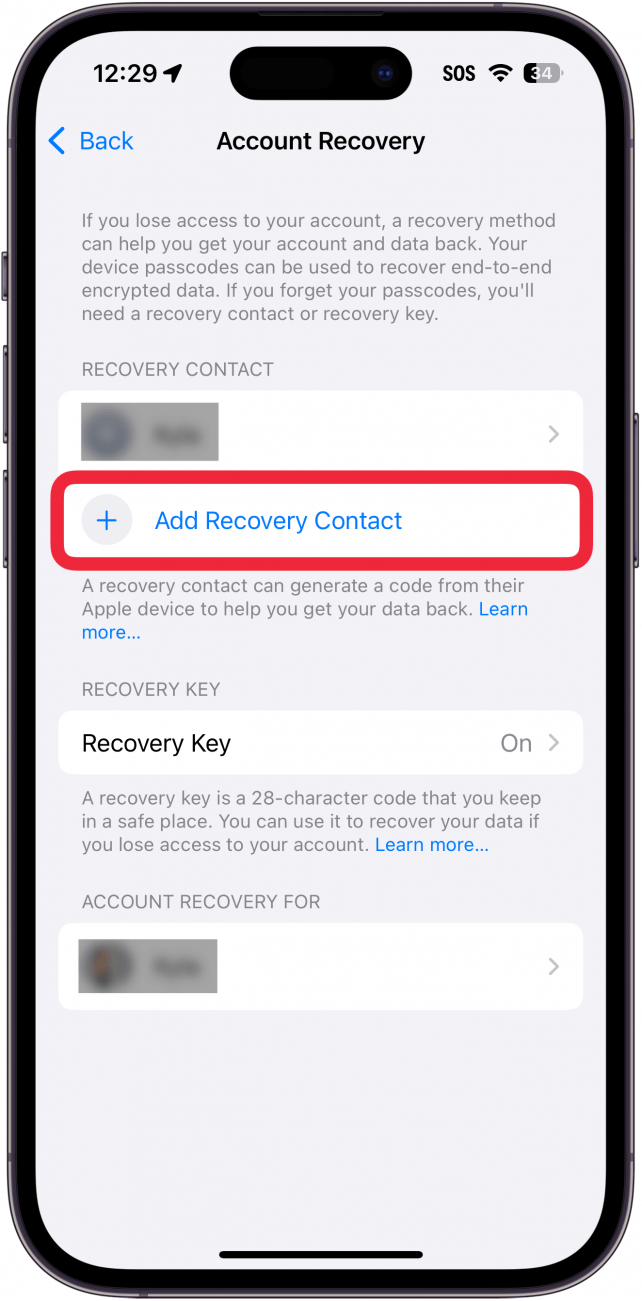 Paramètres de récupération de compte iPhone Apple ID avec un cadre rouge autour du bouton Ajouter un contact de récupération
