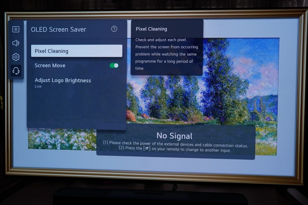 Téléviseur LG G1 OLED affichant les paramètres de l'économiseur d'écran OLED, nettoyage des pixels